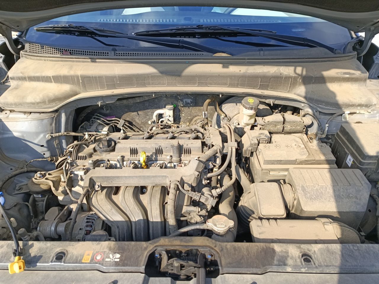 HYUNDAI - 18