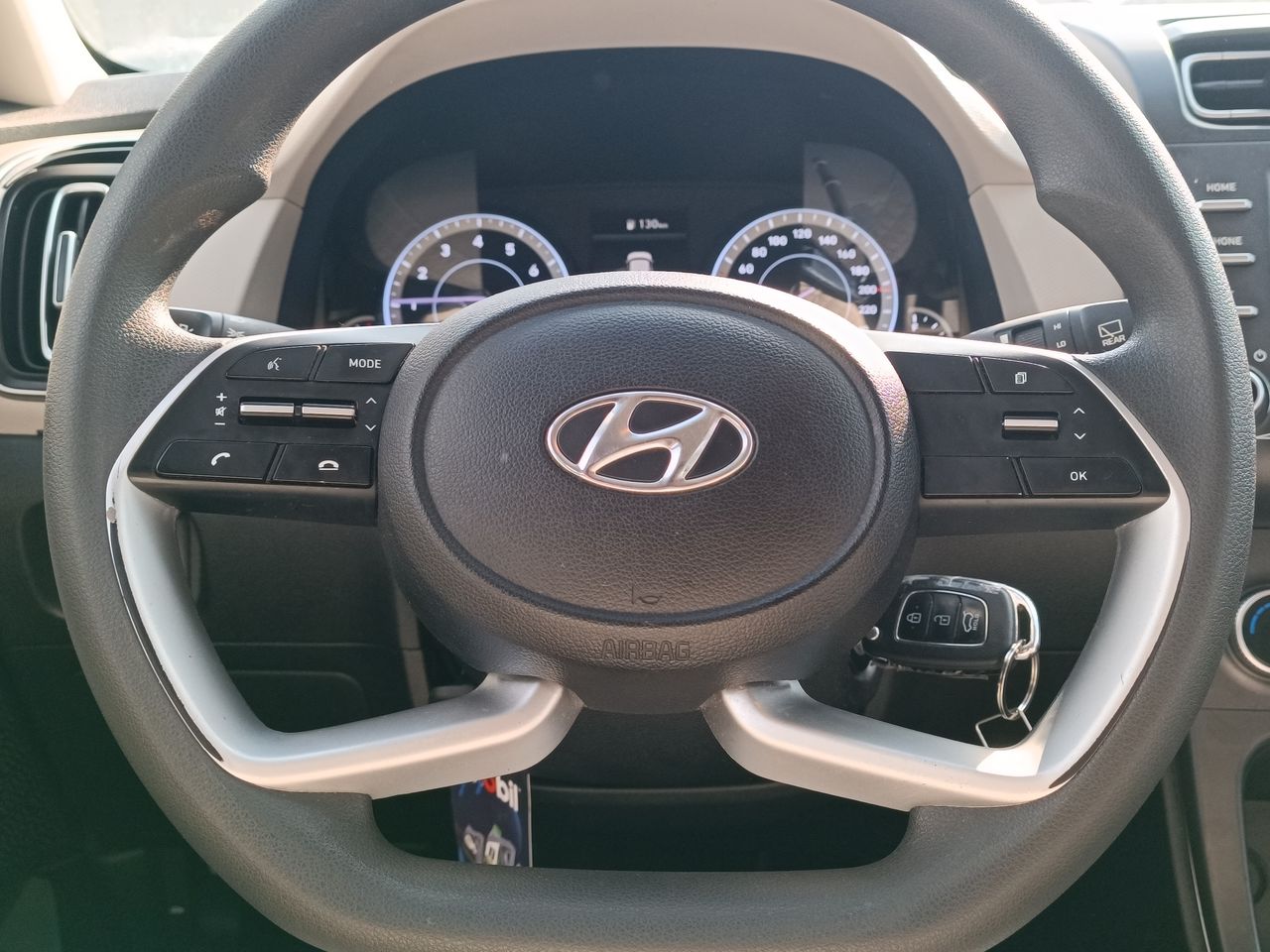 HYUNDAI - 23