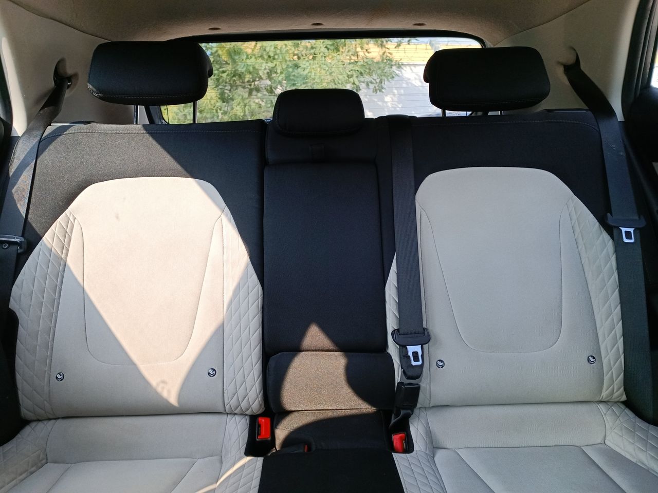 HYUNDAI - 13