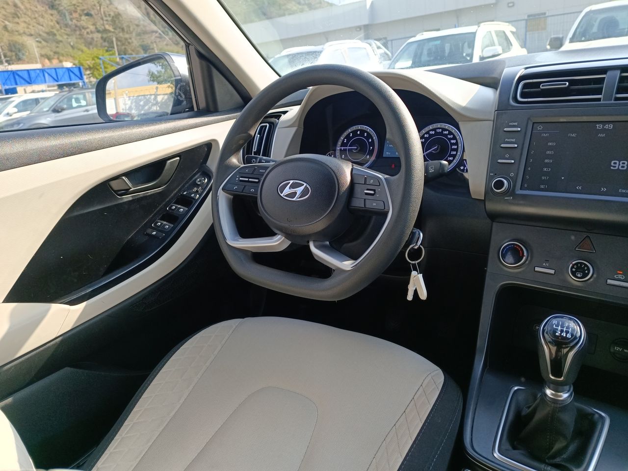 HYUNDAI - 16