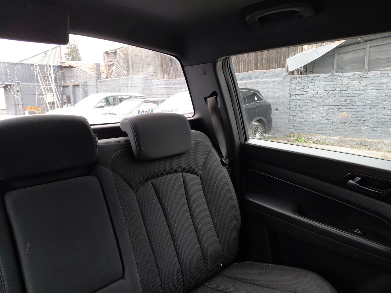 SSANGYONG - 14