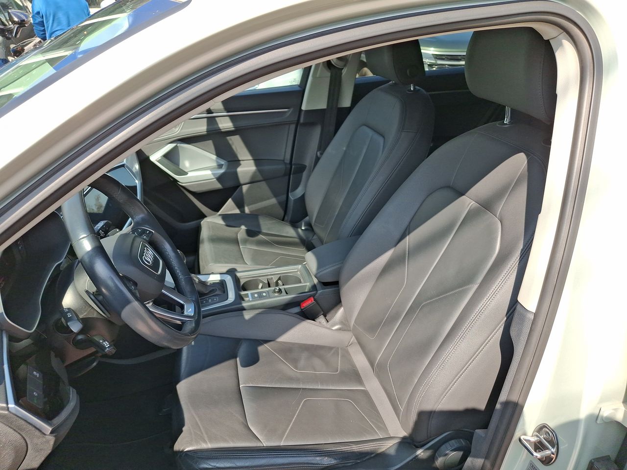 AUDI - 24