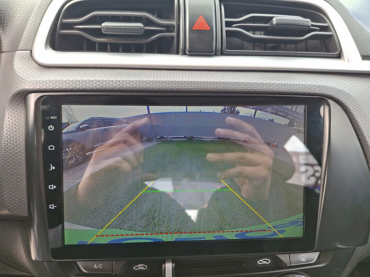 HYUNDAI - 27
