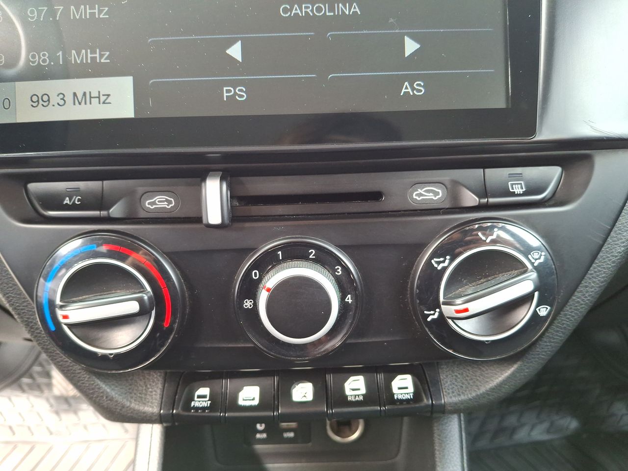 HYUNDAI - 28