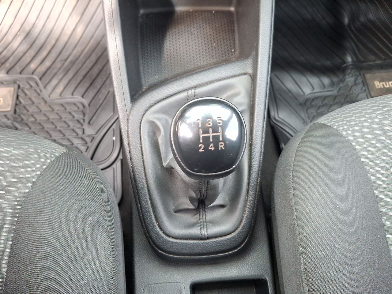 HYUNDAI - 29