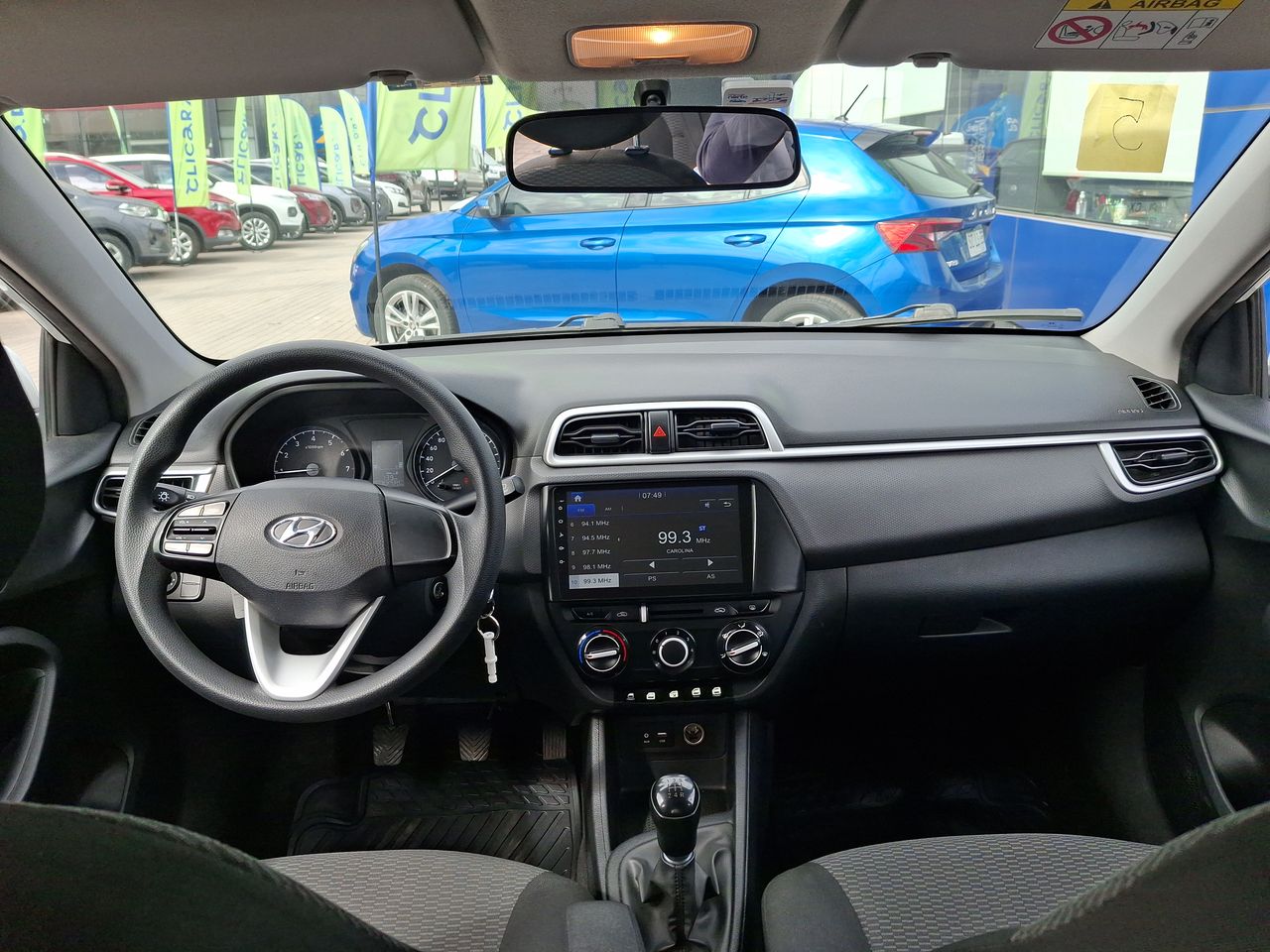 HYUNDAI - 30