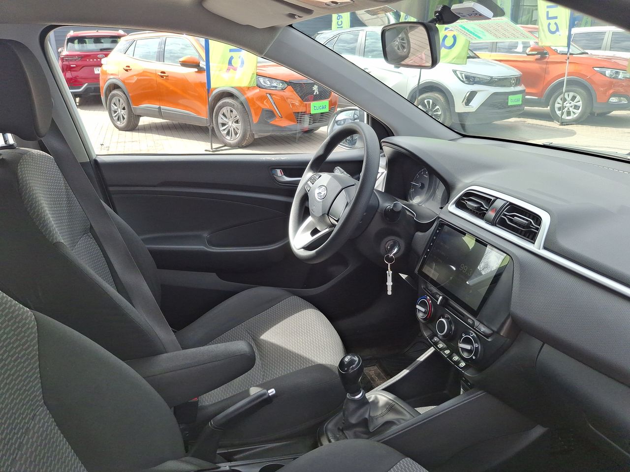HYUNDAI - 16