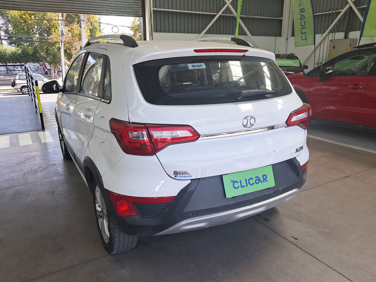 BAIC - 5