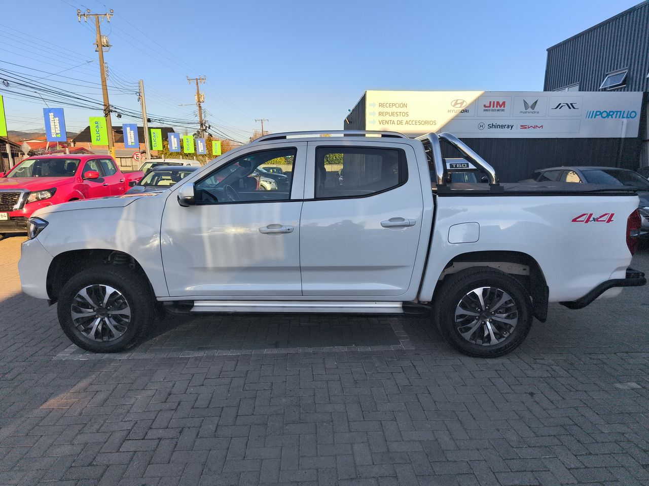 MAXUS - 4