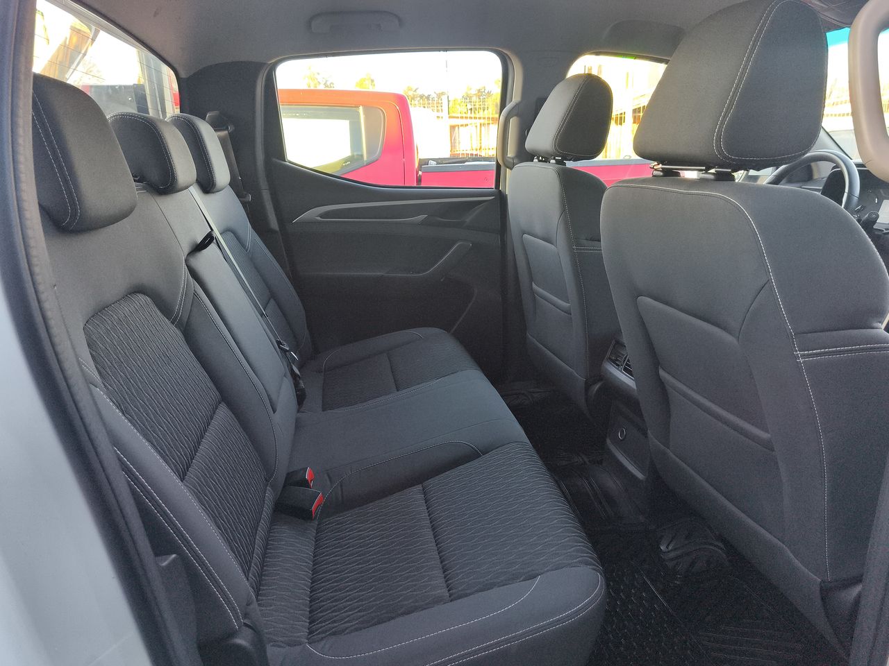 MAXUS - 12