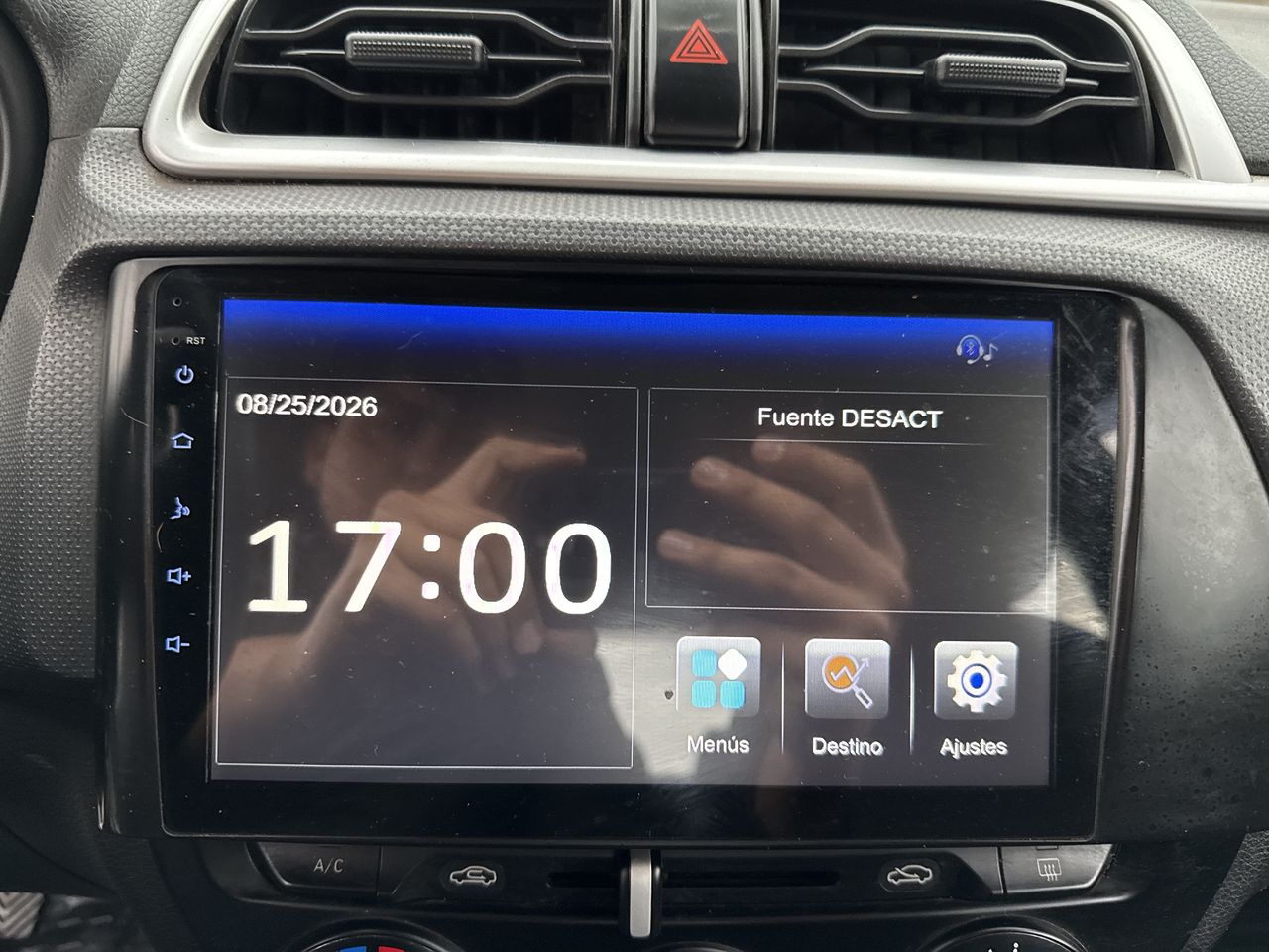 Hyundai Verna — foto 21 de 27