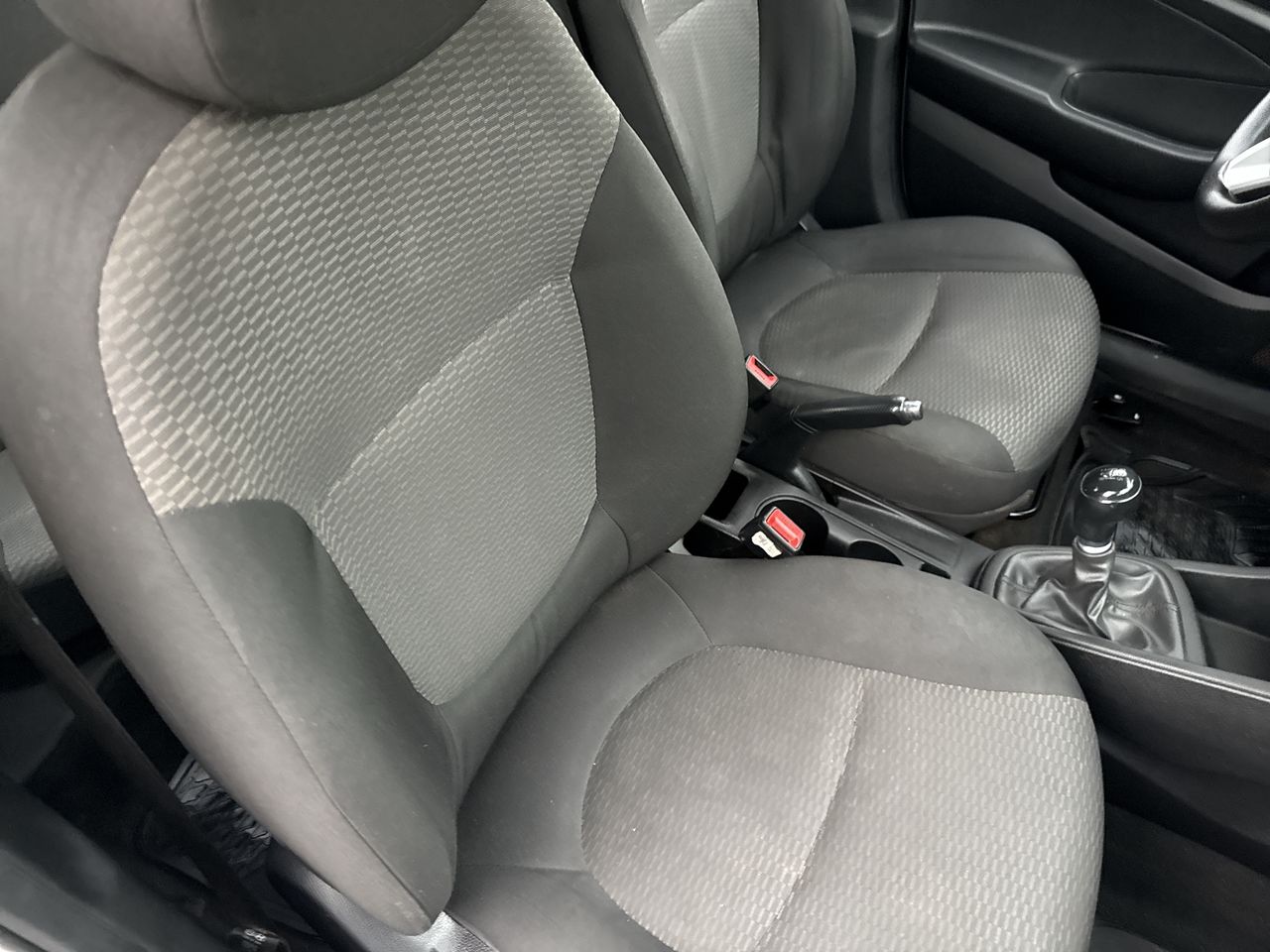 Hyundai Verna — foto 26 de 27