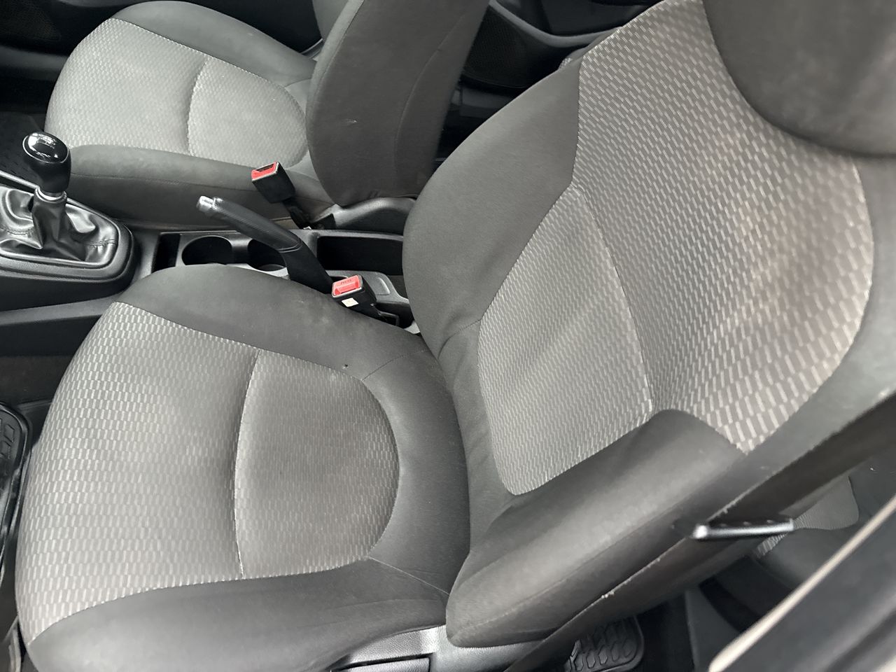 Hyundai Verna — foto 17 de 27