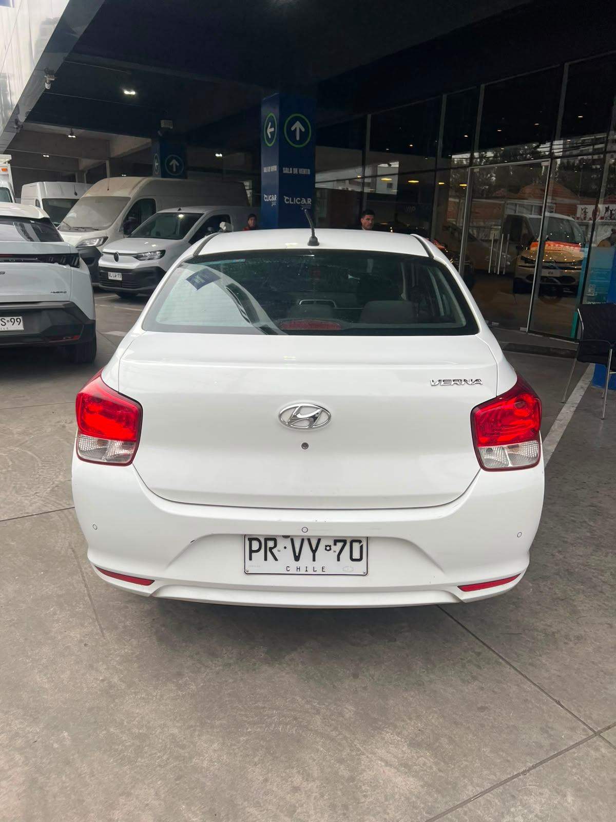 HYUNDAI - 5