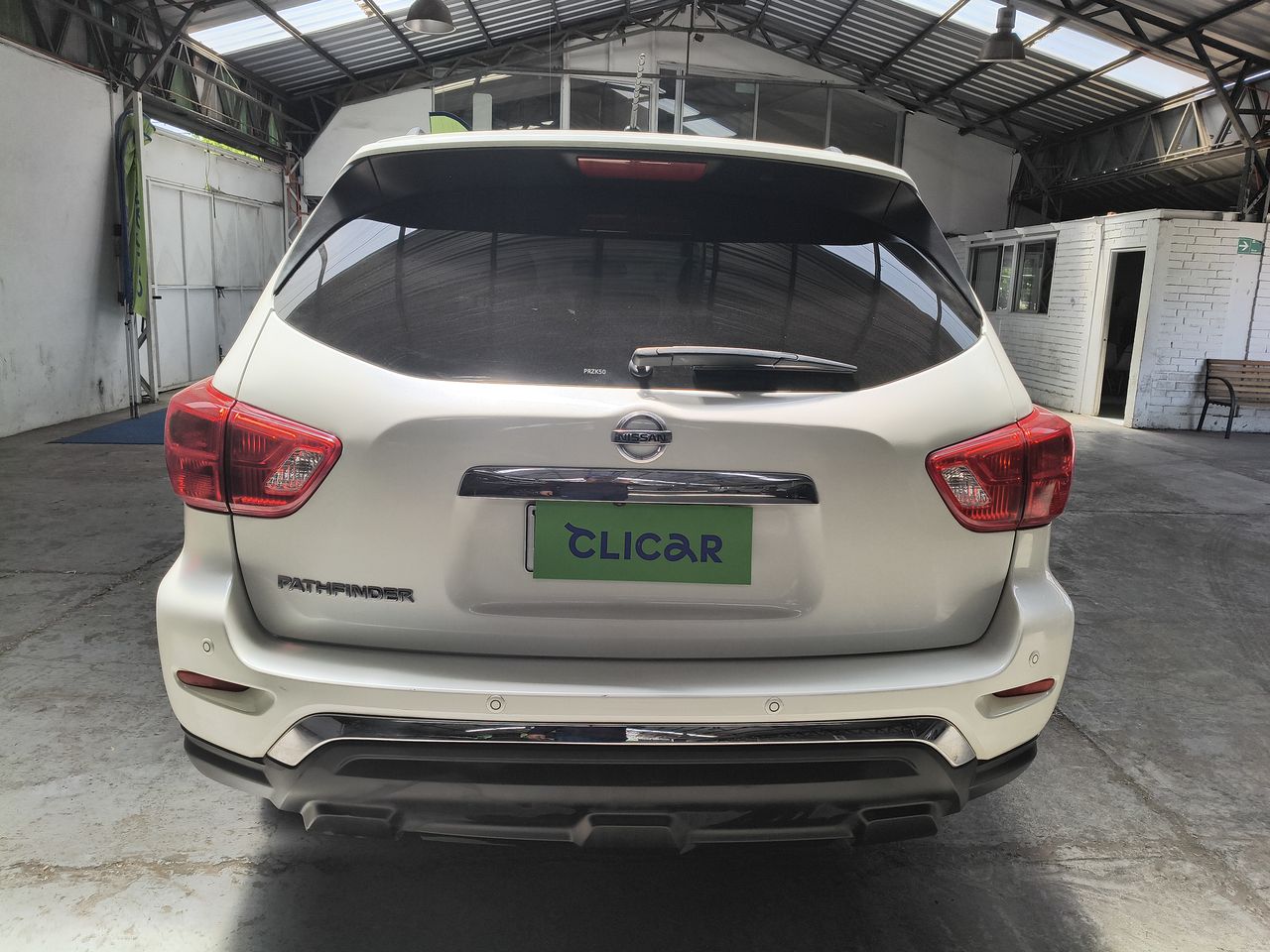 NISSAN - 6