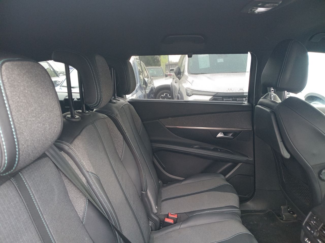 PEUGEOT - 5