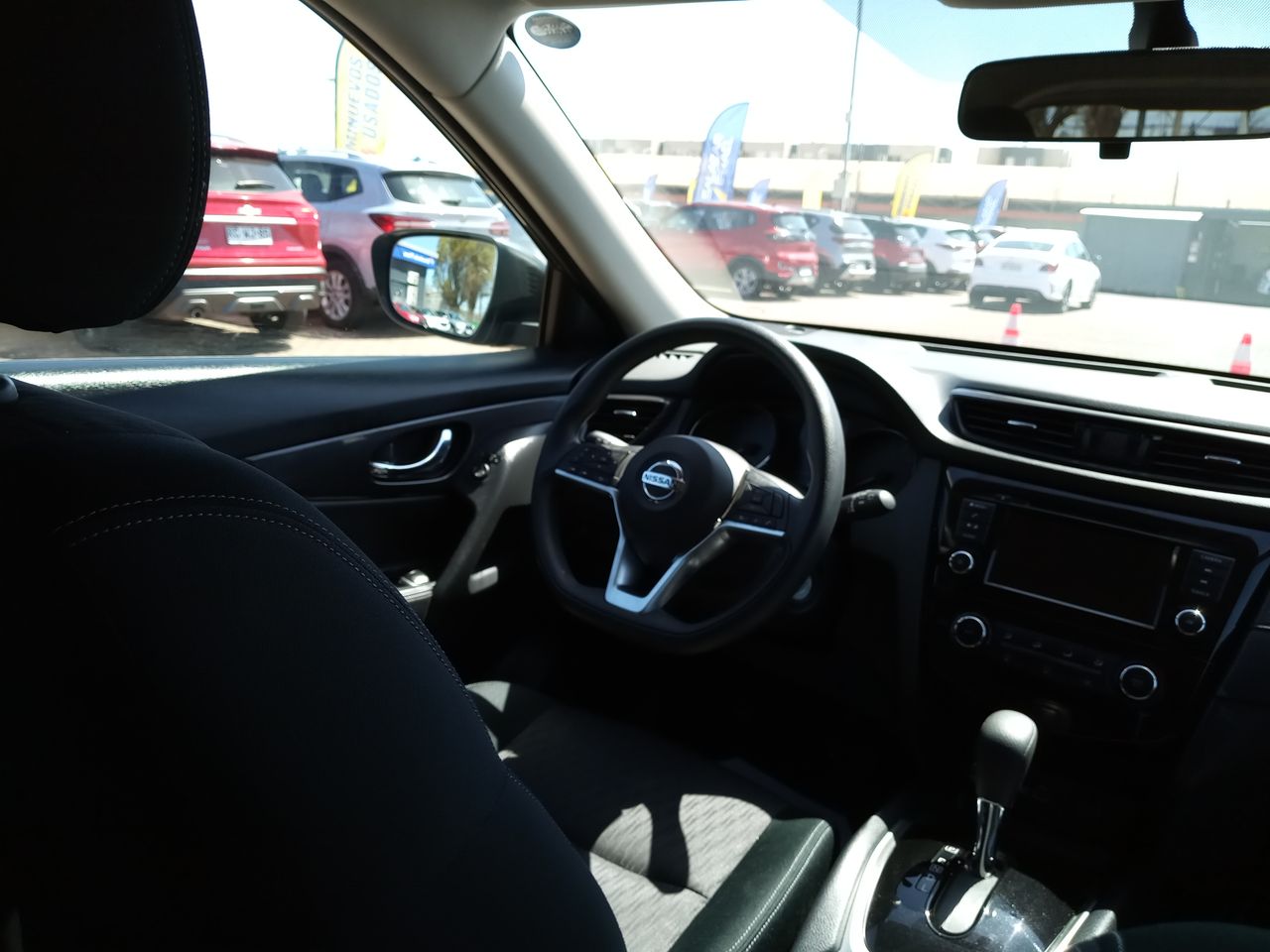 NISSAN - 16