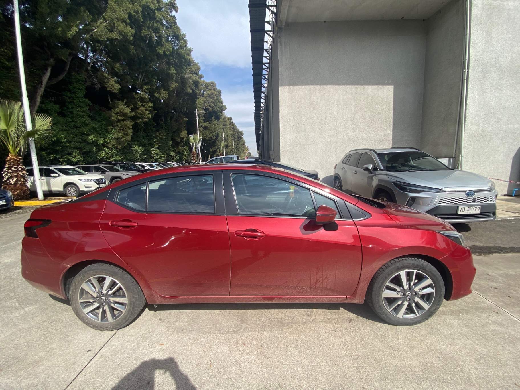 NISSAN - 3