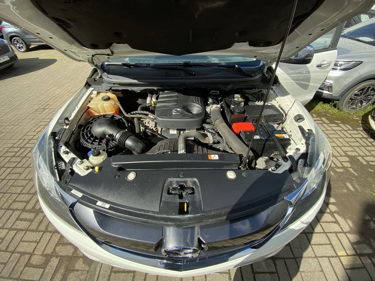 MAZDA - 16