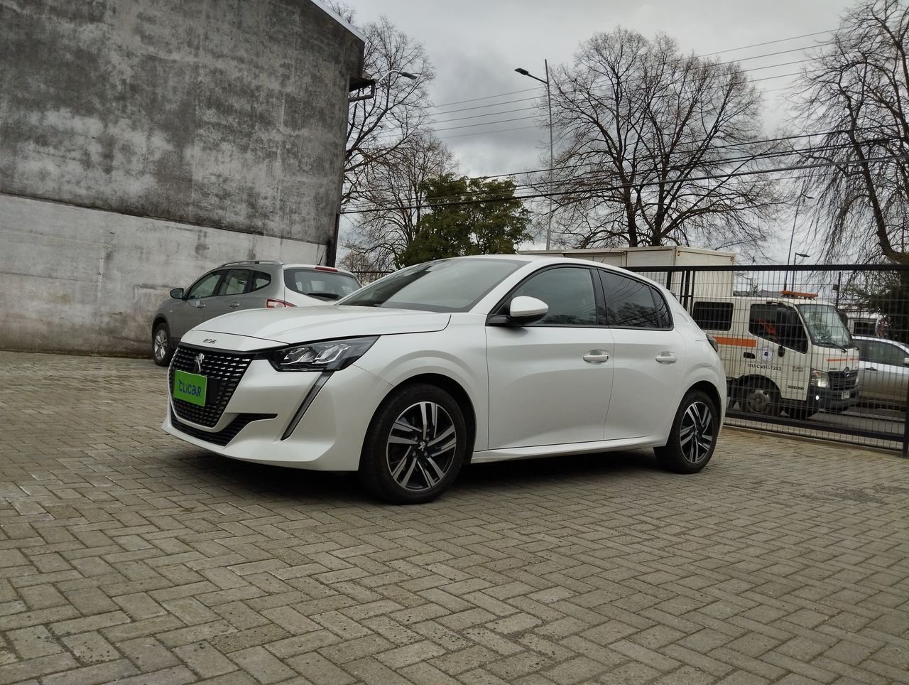 PEUGEOT - 6