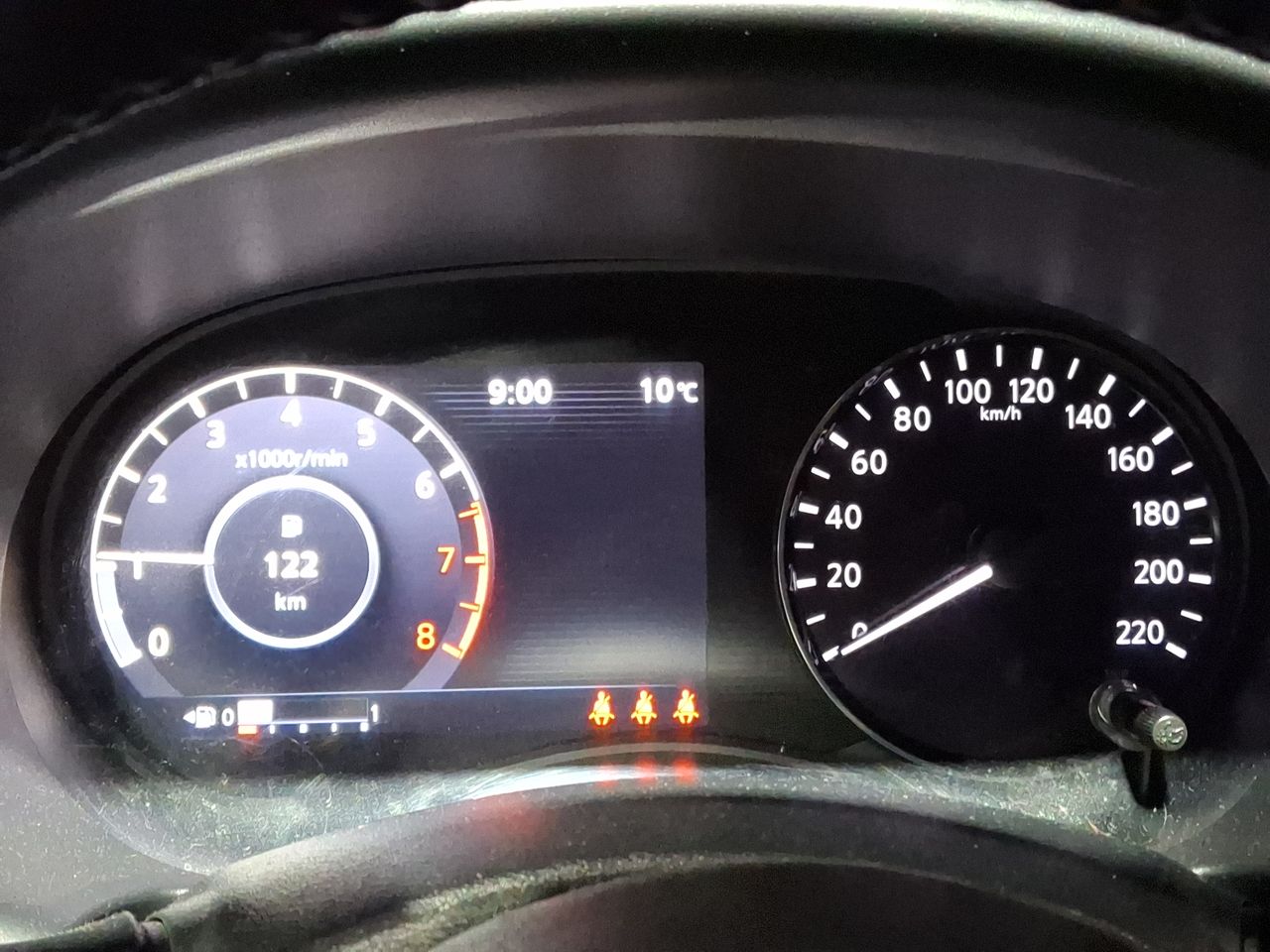 NISSAN - 18