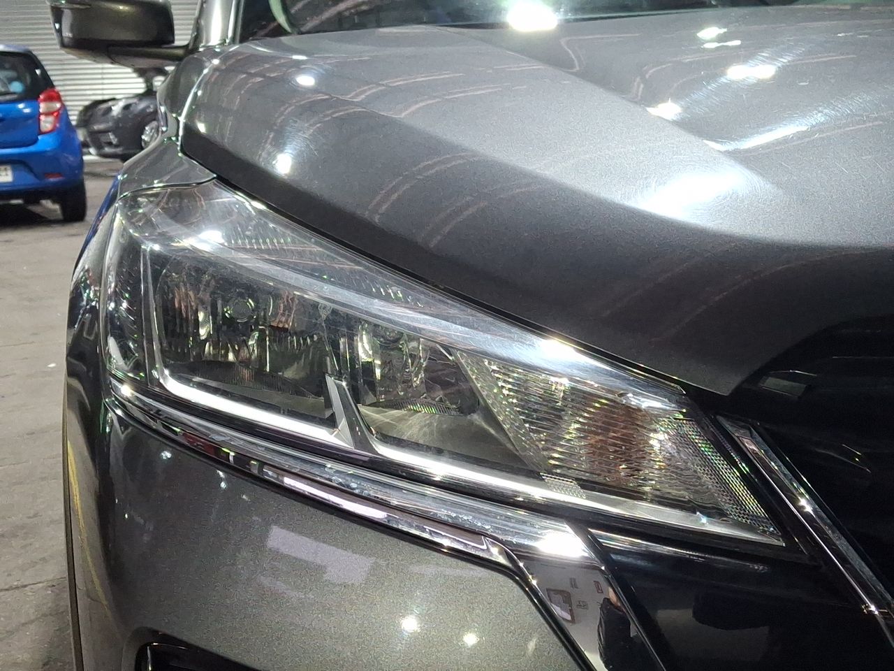 NISSAN - 10