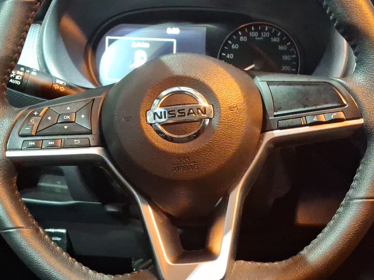 NISSAN - 17
