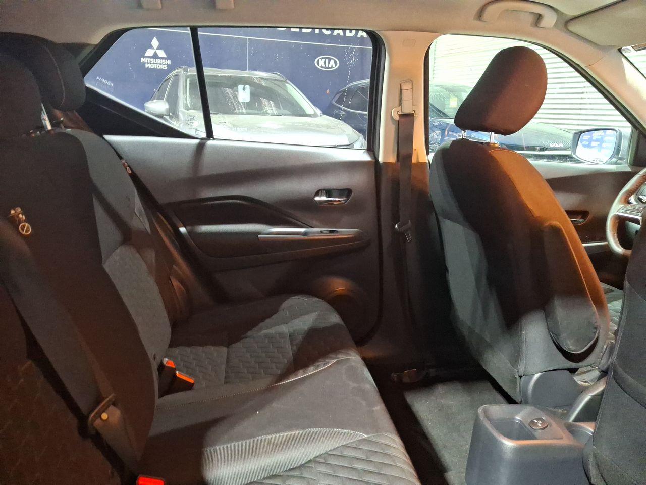 NISSAN - 7
