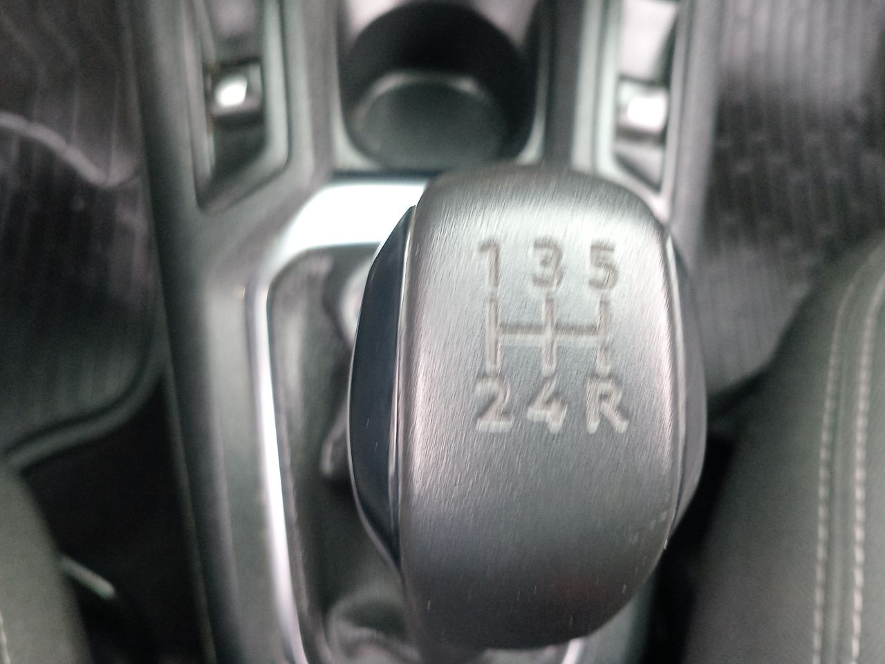 PEUGEOT - 30