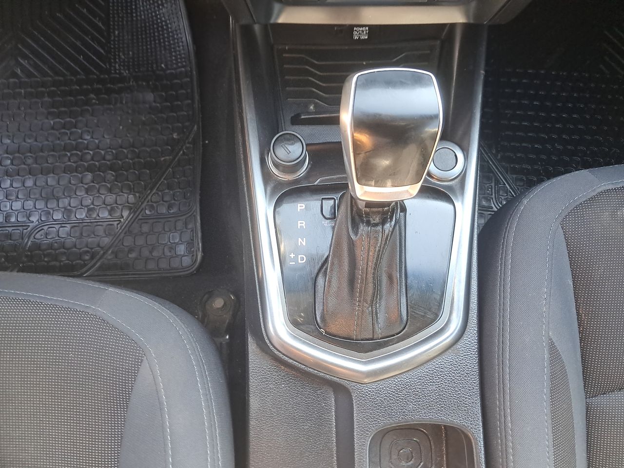 SSANGYONG - 30