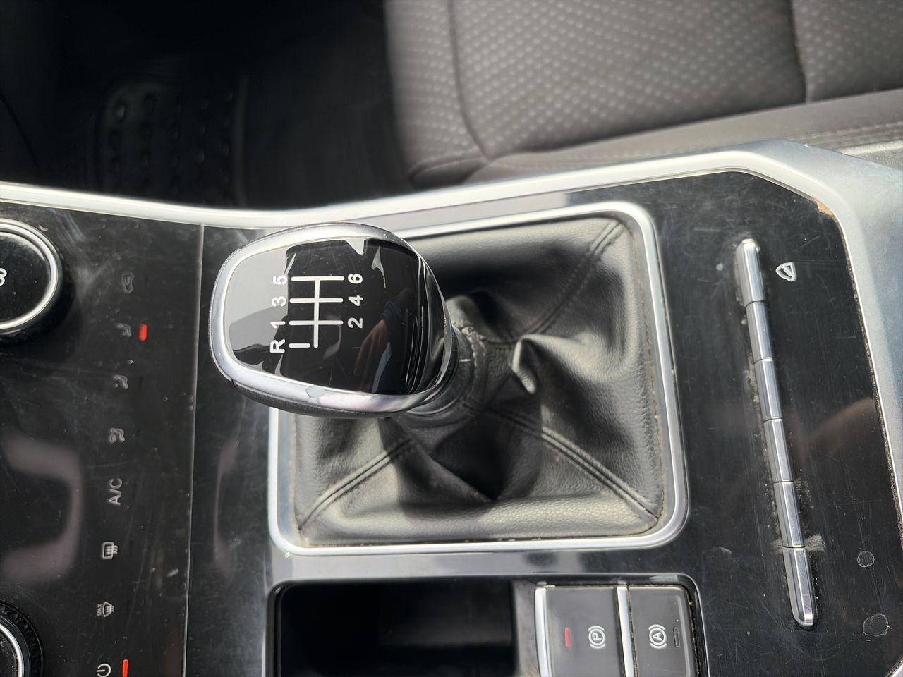 Chery Tiggo 8 — foto 19 de 19