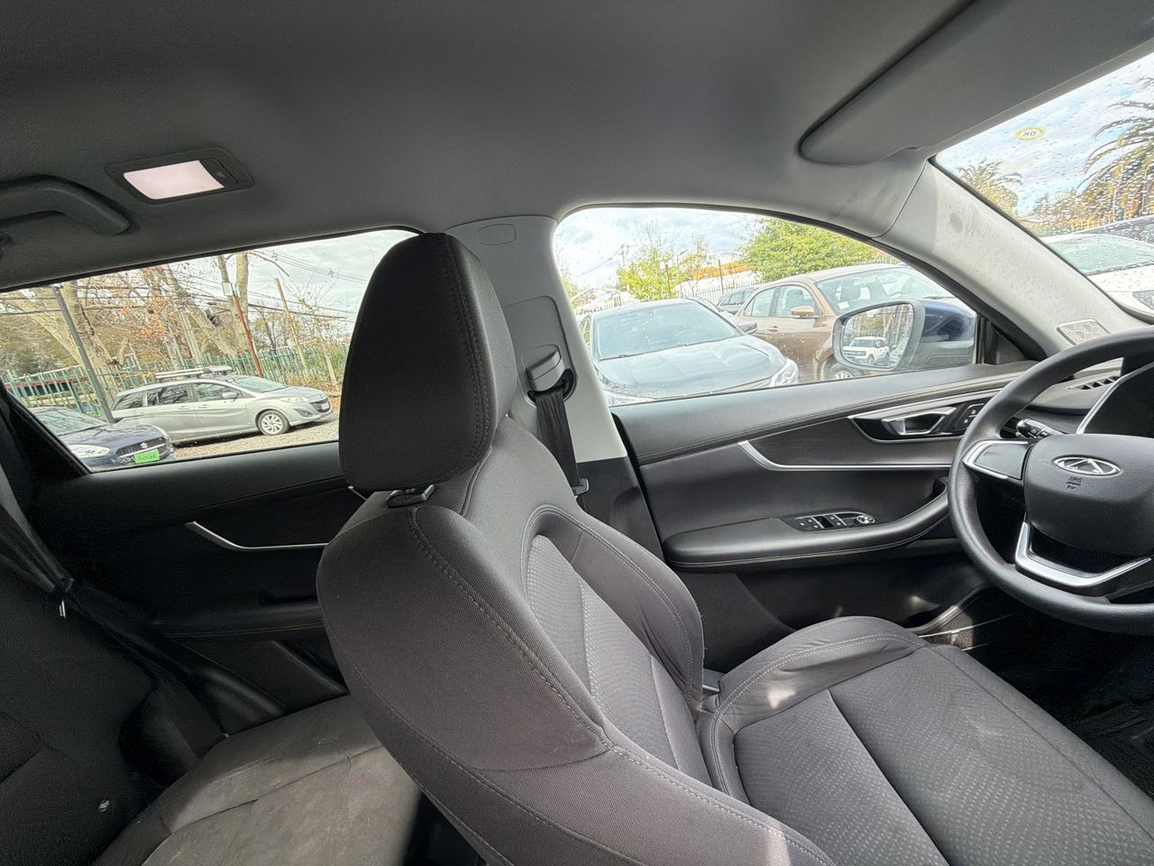 Chery Tiggo 8 — foto 8 de 19