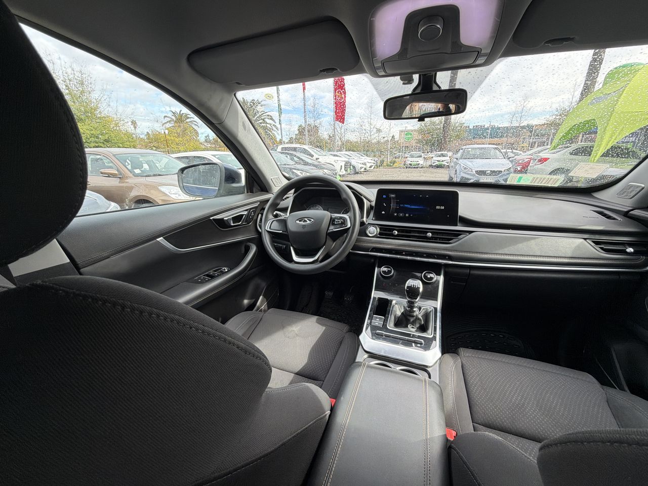 Chery Tiggo 8 — foto 9 de 19