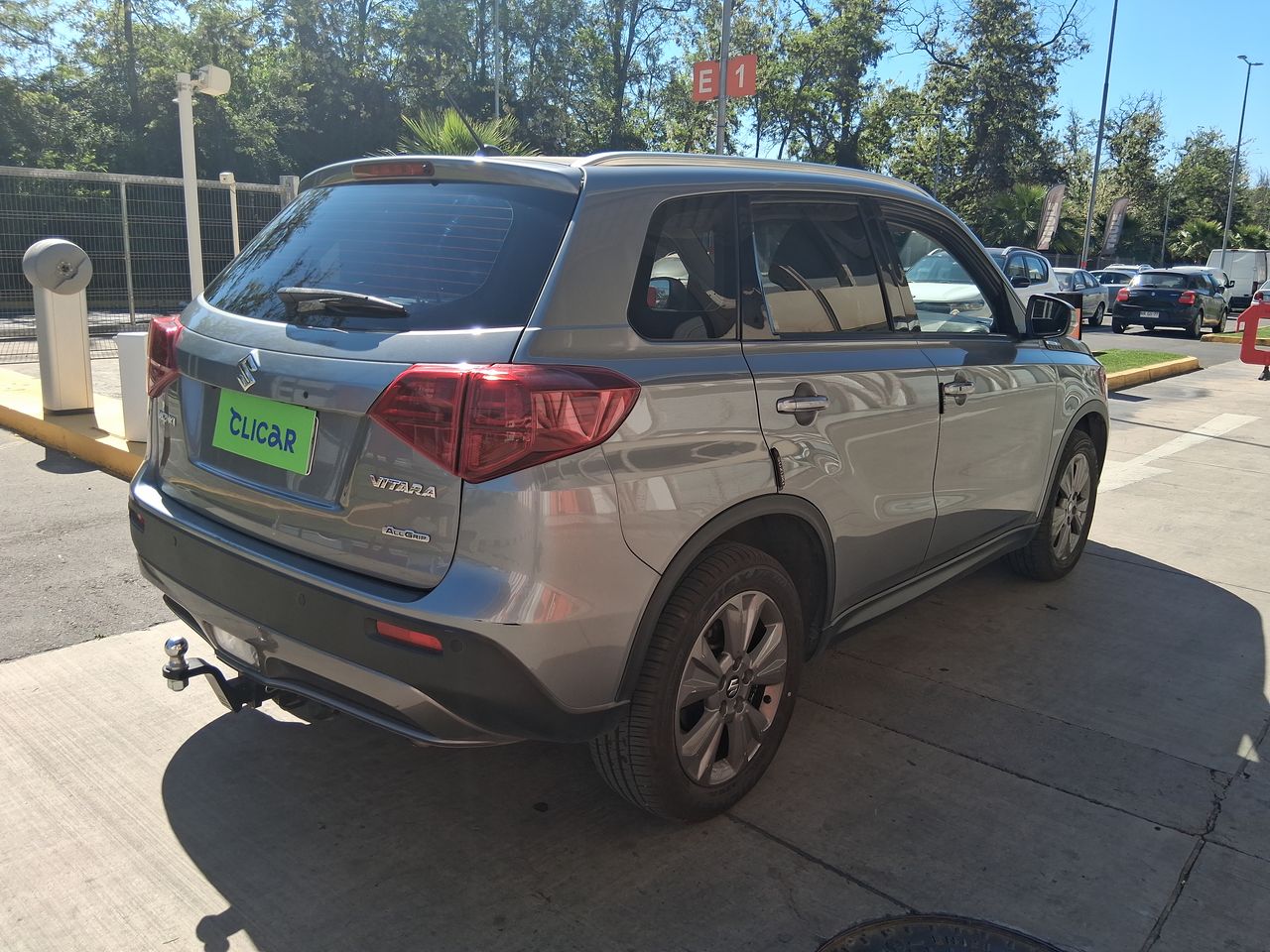 SUZUKI - 5