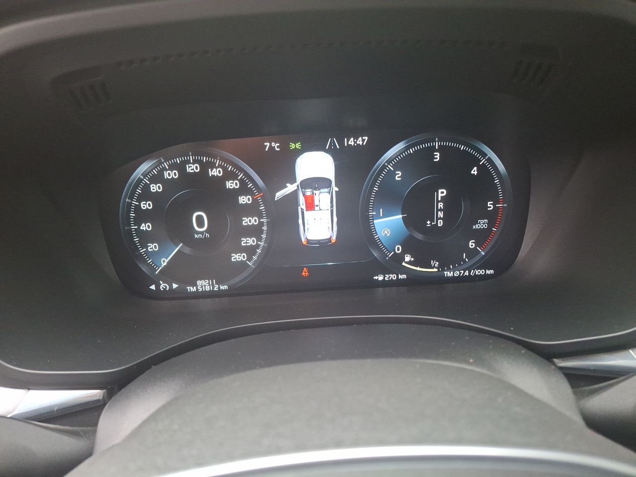 VOLVO - 25