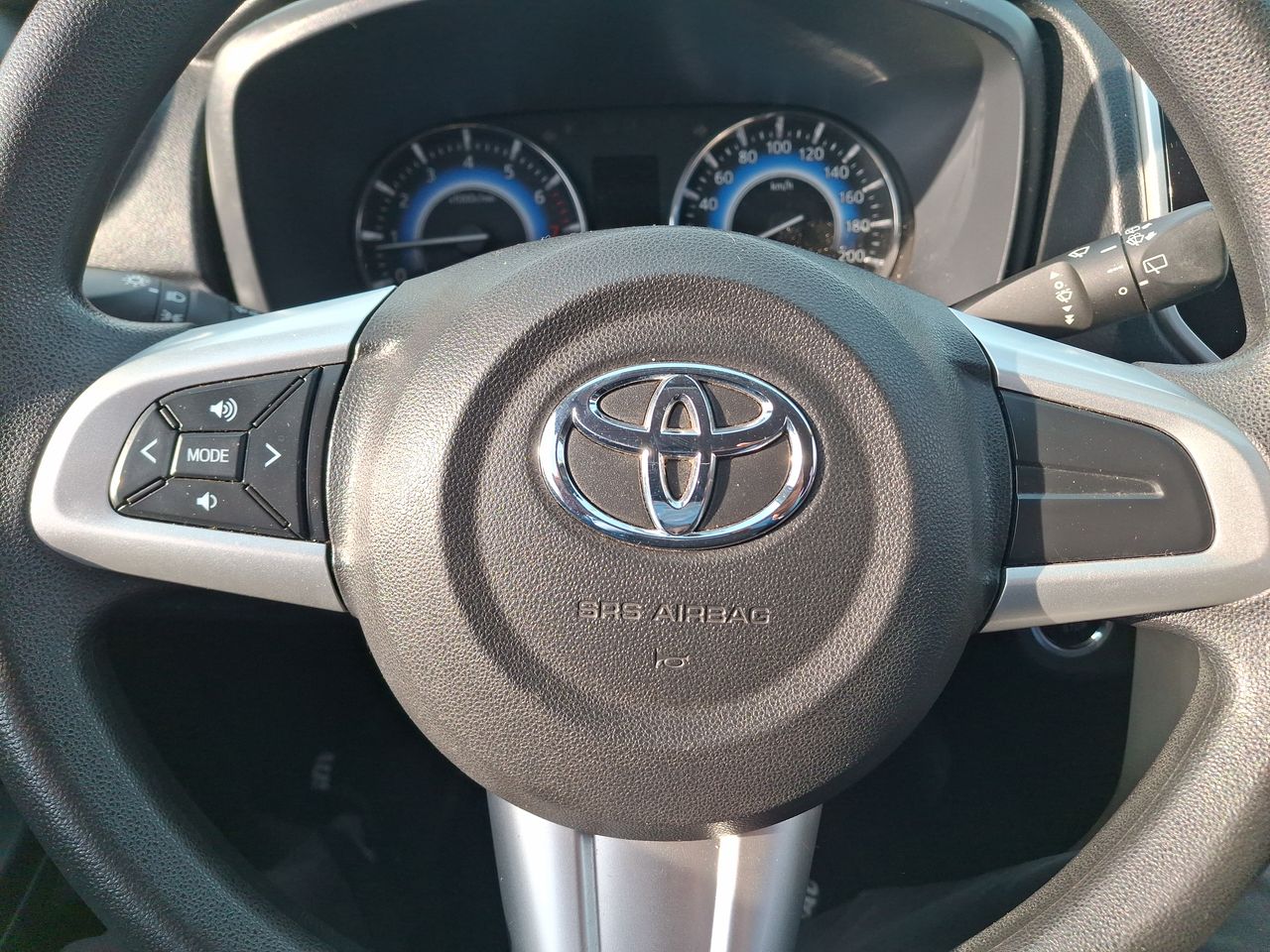 TOYOTA - 24