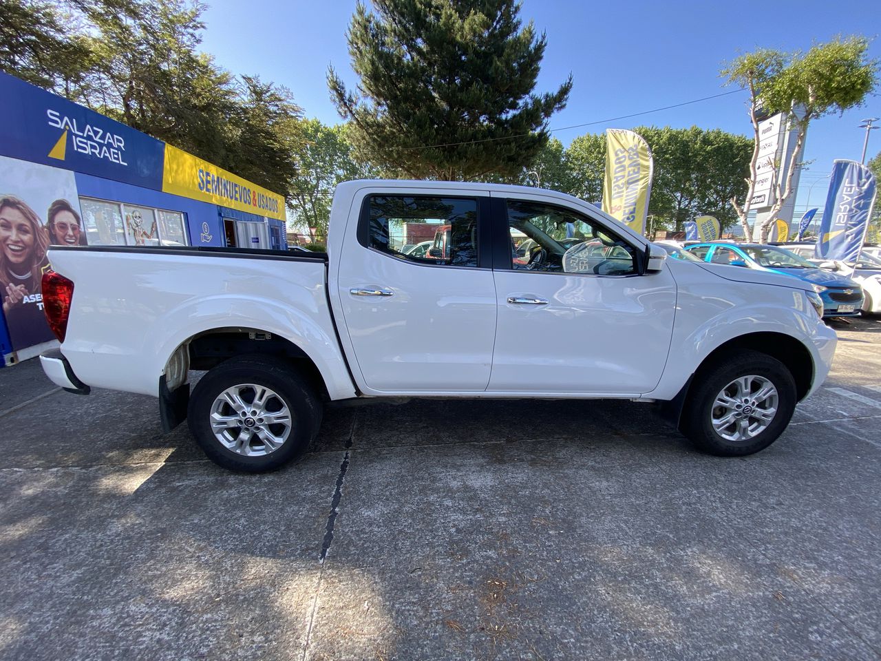 NISSAN - 8