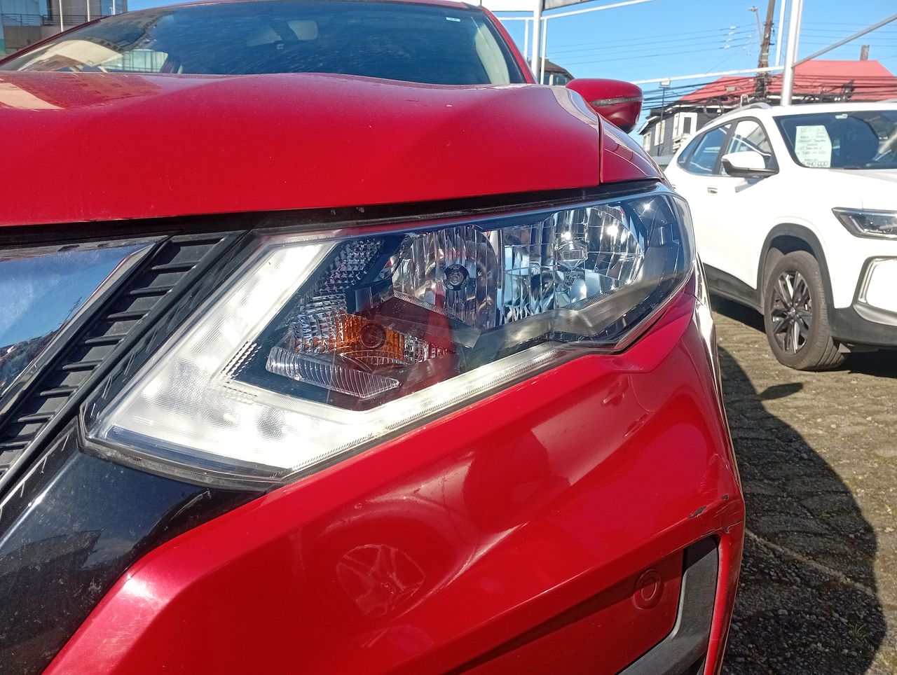 NISSAN - 19