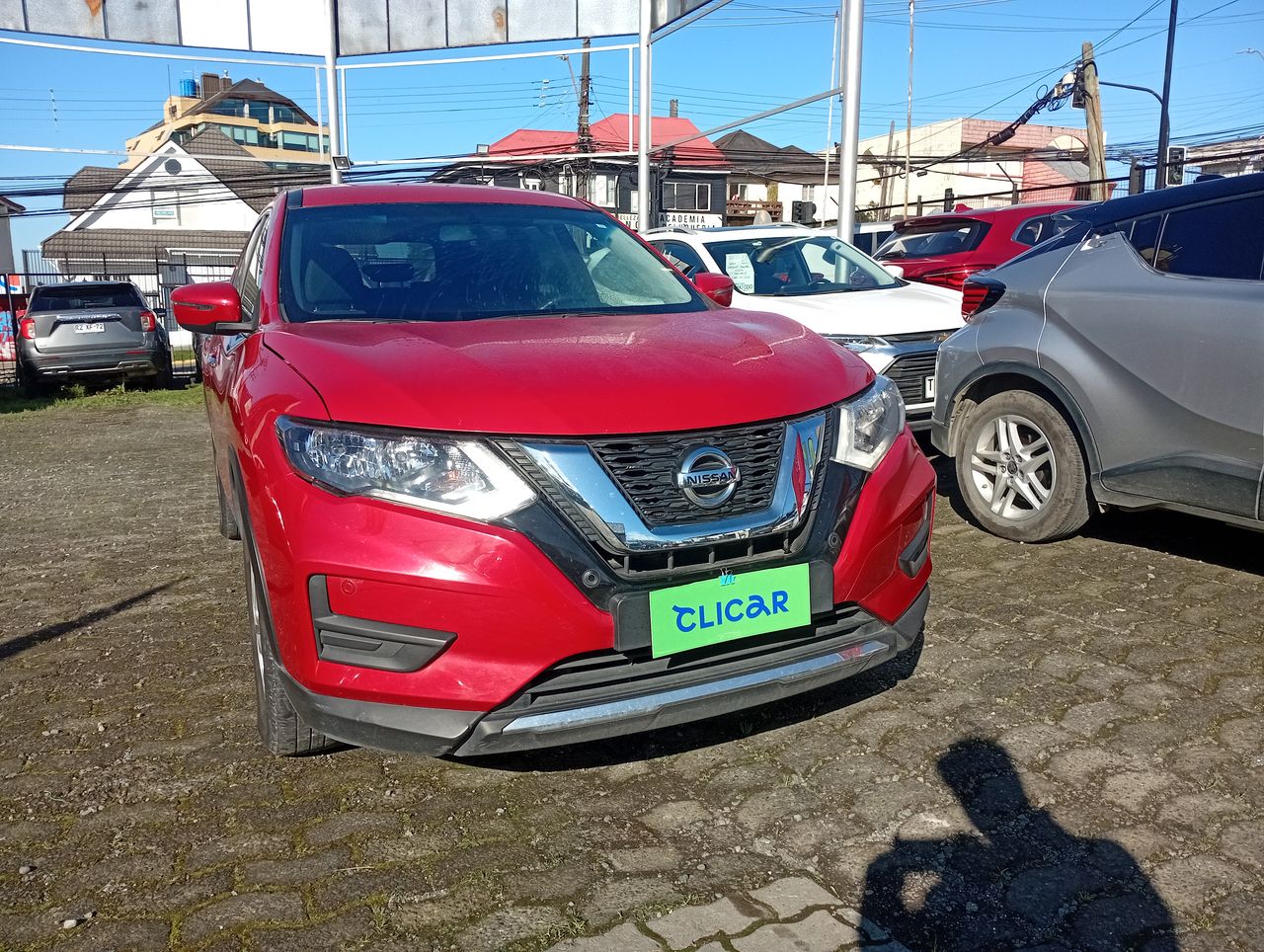 NISSAN - 2