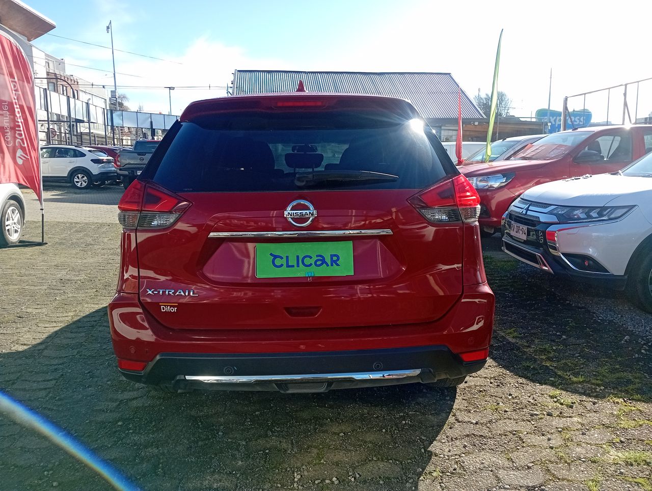 NISSAN - 6
