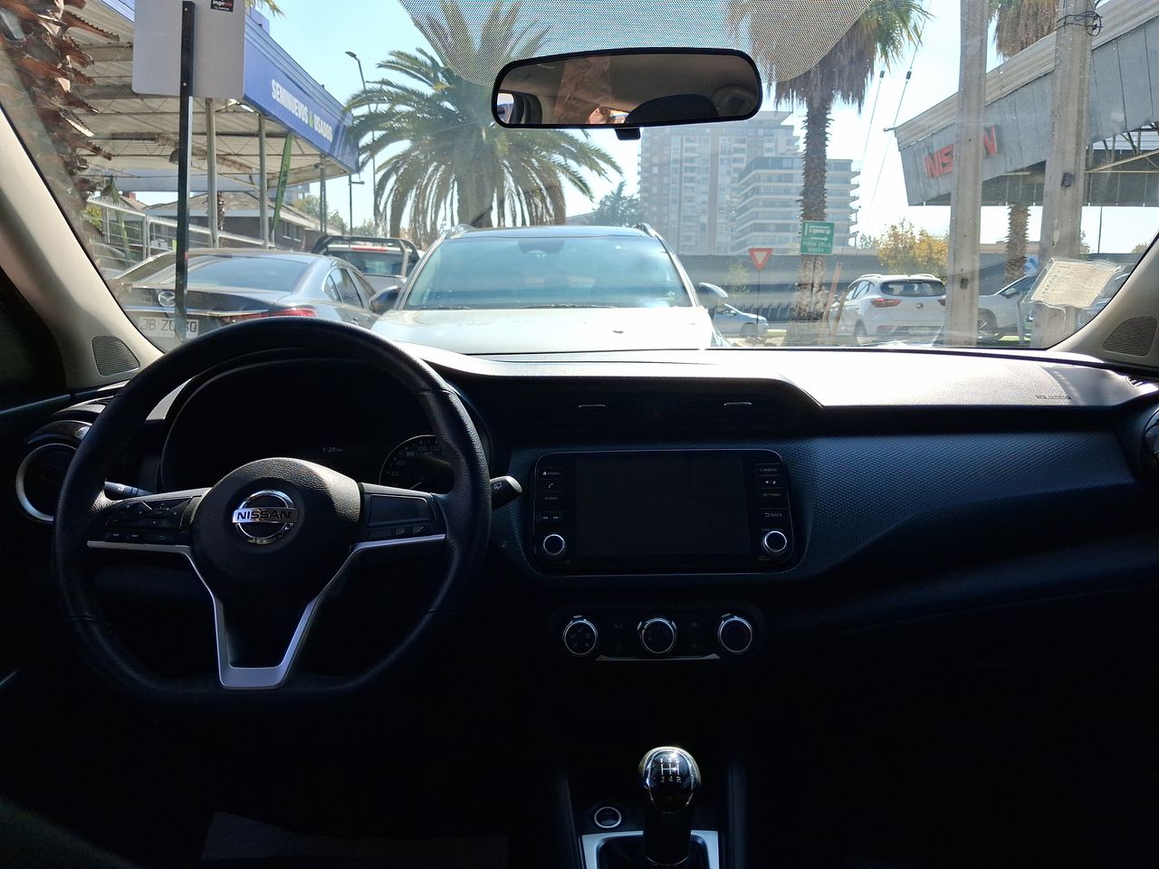 NISSAN - 9