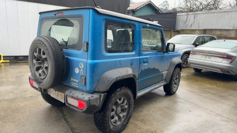 SUZUKI - 3