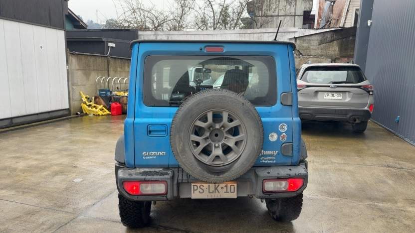 SUZUKI - 4