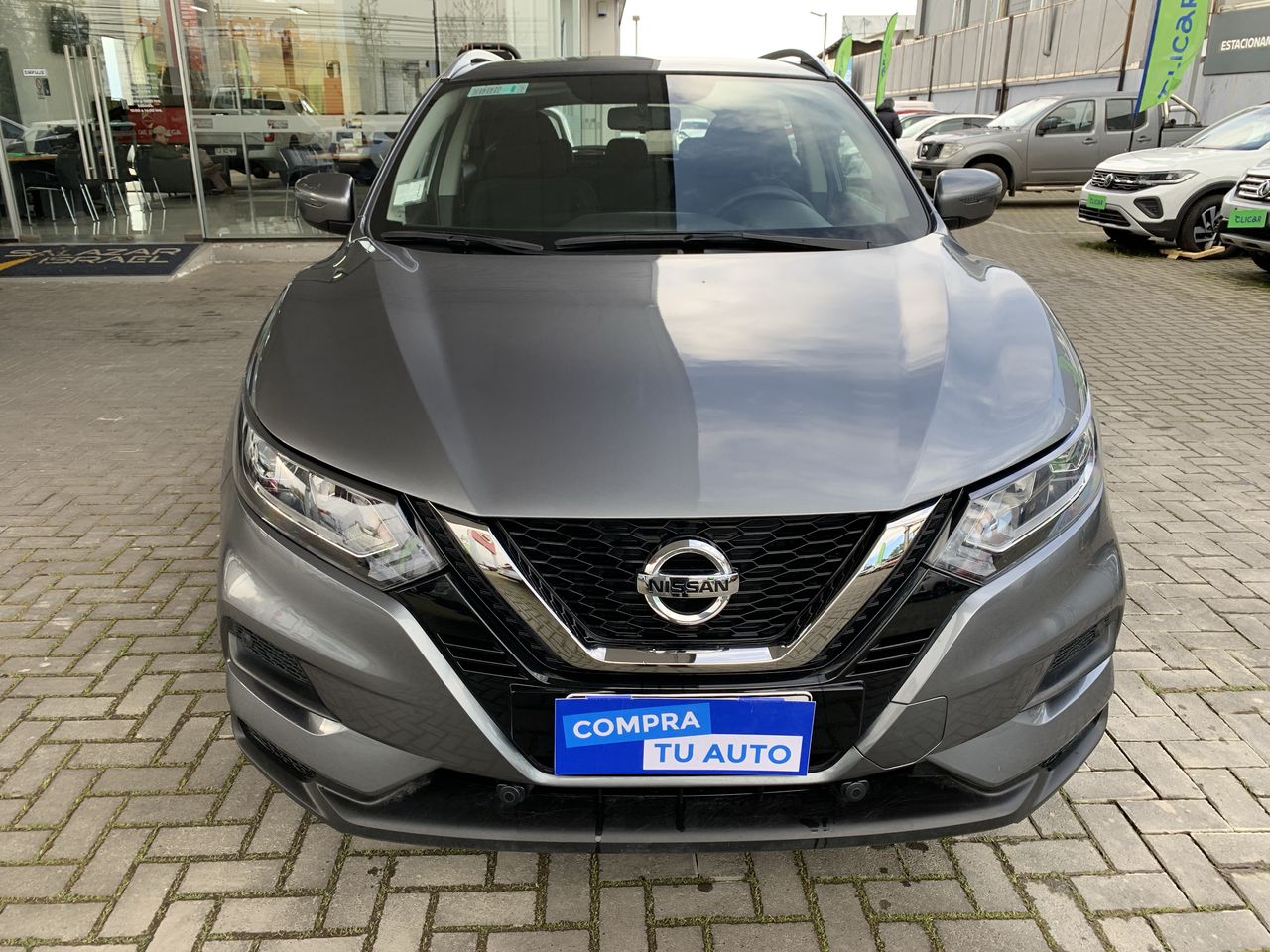 NISSAN - 2