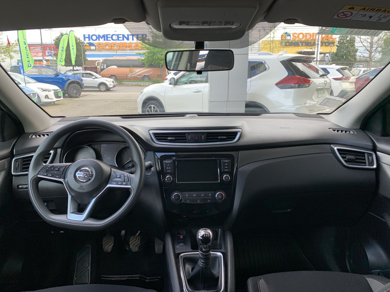 NISSAN - 9