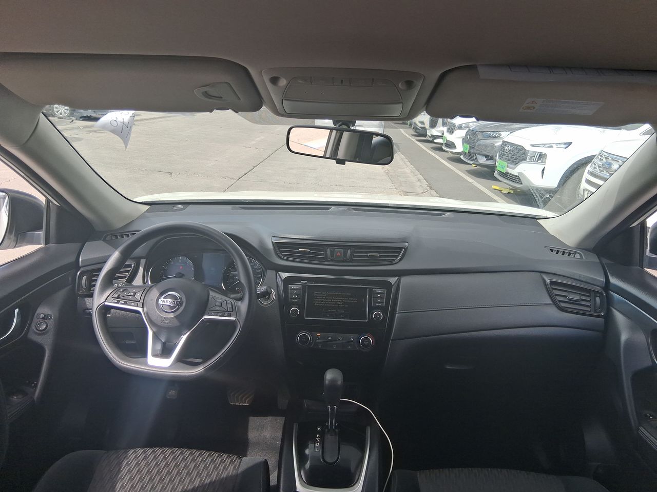 NISSAN - 32