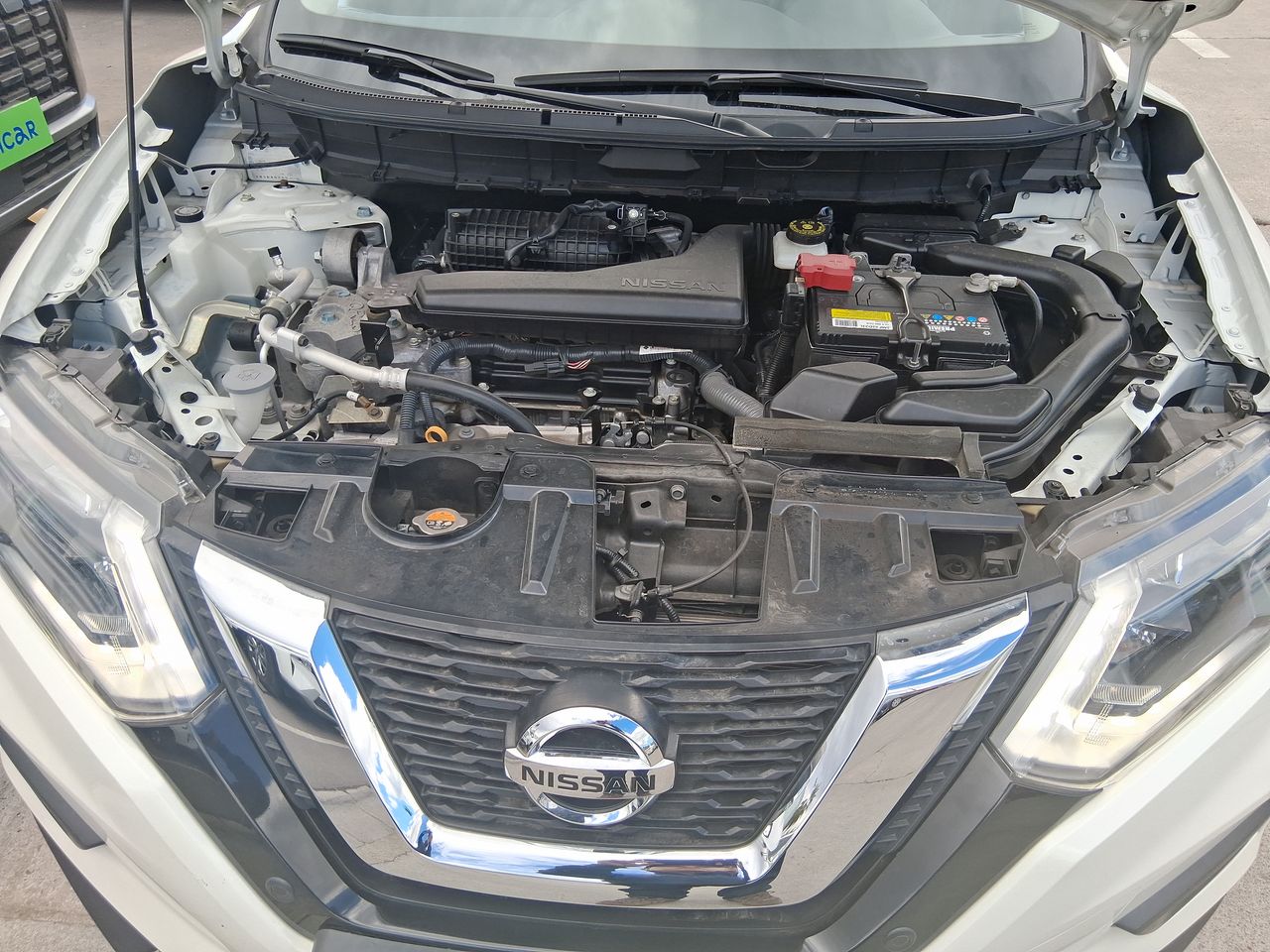 NISSAN - 18