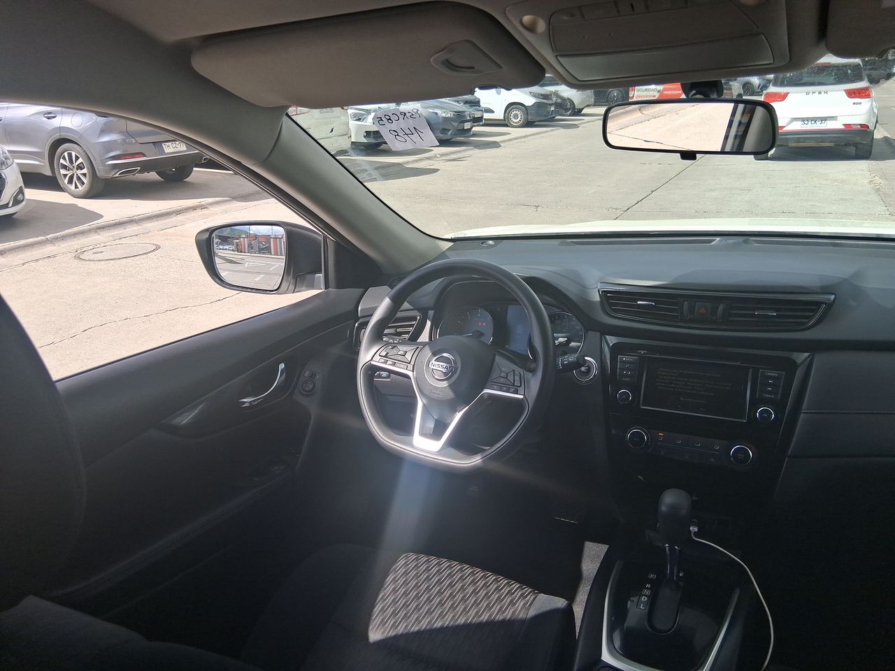 NISSAN - 16