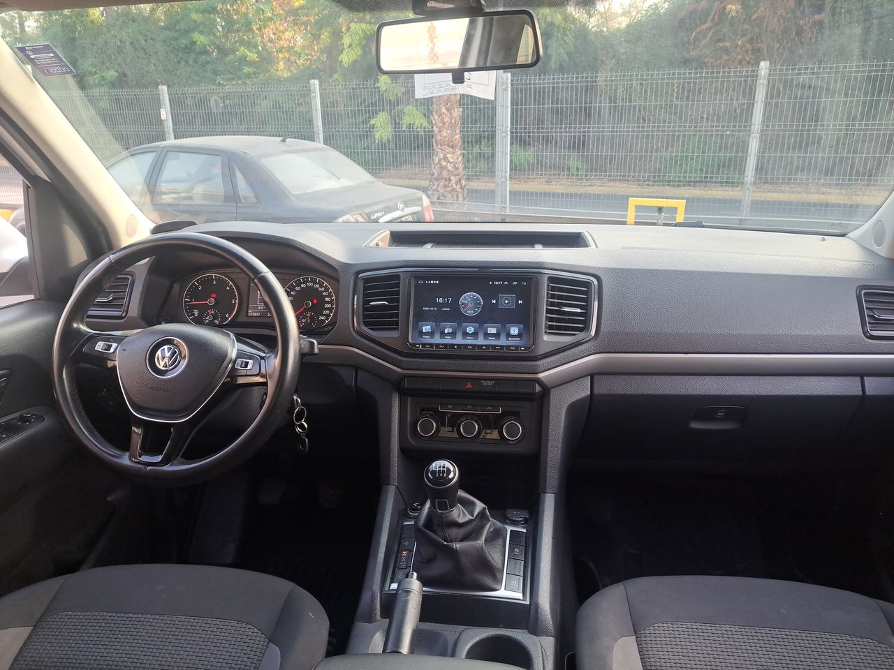 VOLKSWAGEN - 1