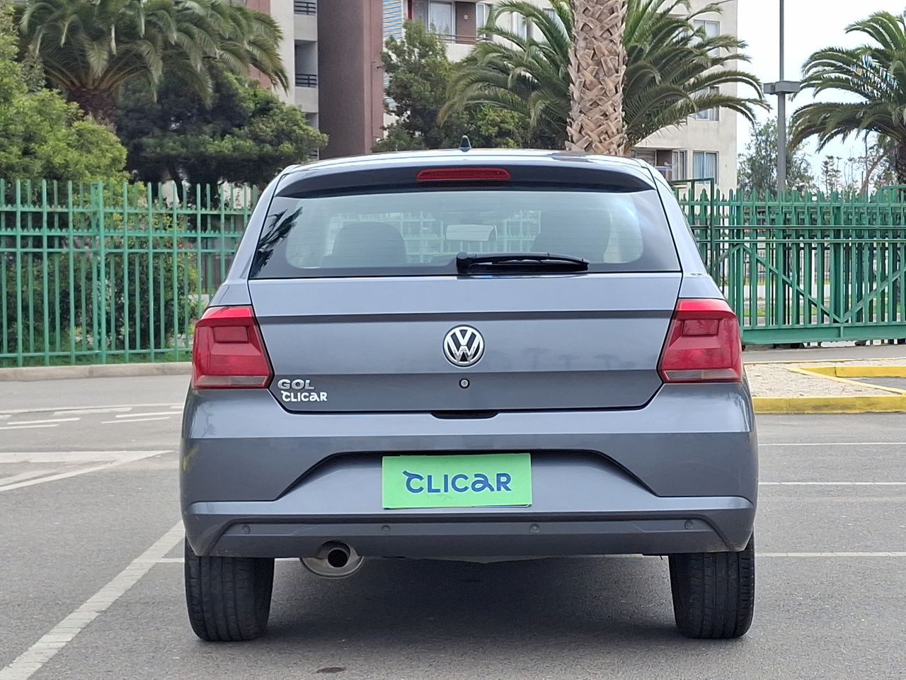 VOLKSWAGEN - 6